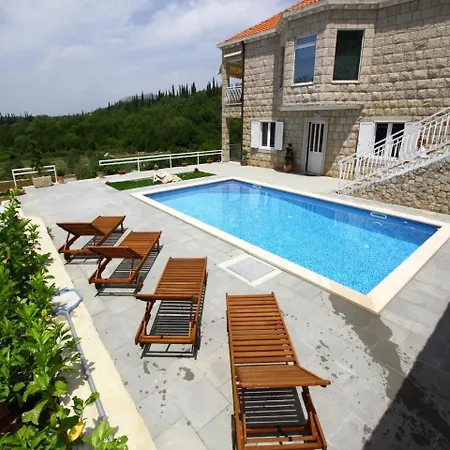 Apartmán Oasis Cypress - Three Bedroom With Terrace And Swimming Pool