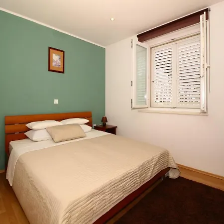 Oasis Cypress - Three Bedroom With Terrace And Swimming Pool Апартаменты *